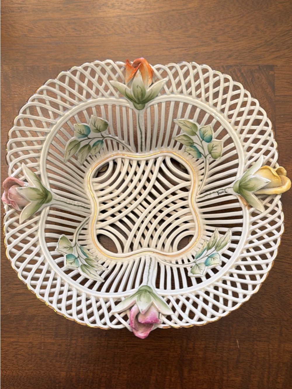 Elegant Capodimonte Style Reticulated Open Lattice Porcelain Floral Basket